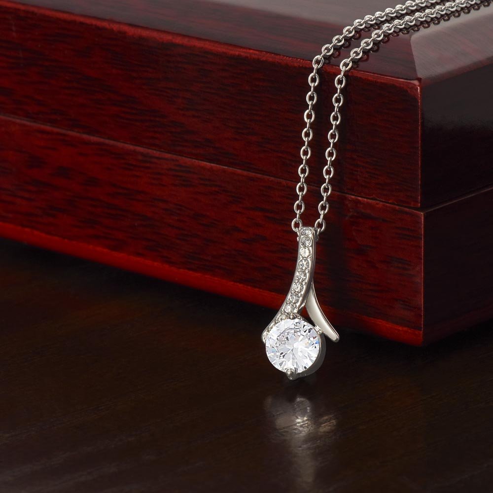Alluring Beauty Necklace | Luxury Gift for Her - BH Comfy Cozy