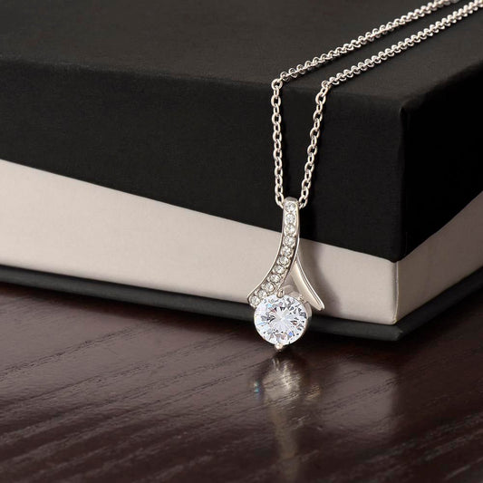 Alluring Beauty Necklace | Luxury Gift for Her - BH Comfy Cozy