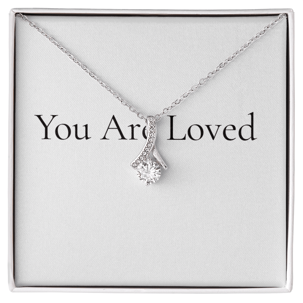 Alluring Beauty Pendant Necklace | Luxury Gift for Her - BH Comfy Cozy