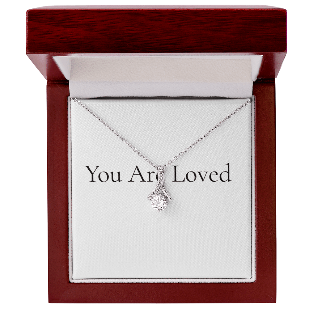 Alluring Beauty Pendant Necklace | Luxury Gift for Her - BH Comfy Cozy