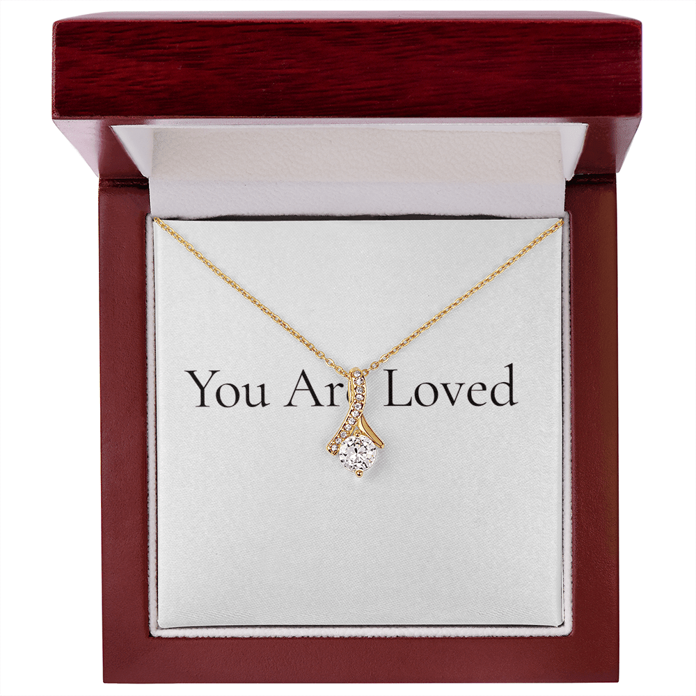 Alluring Beauty Pendant Necklace | Luxury Gift for Her - BH Comfy Cozy