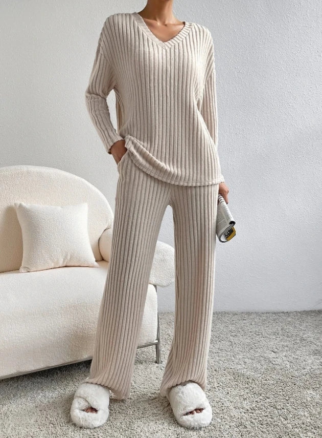 Casual 2-Piece Loungewear Set - BH Comfy Cozy