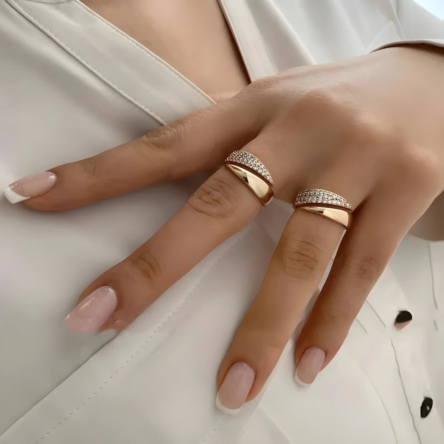 Elegant Adjustable Sparkle Ring - BH Comfy Cozy