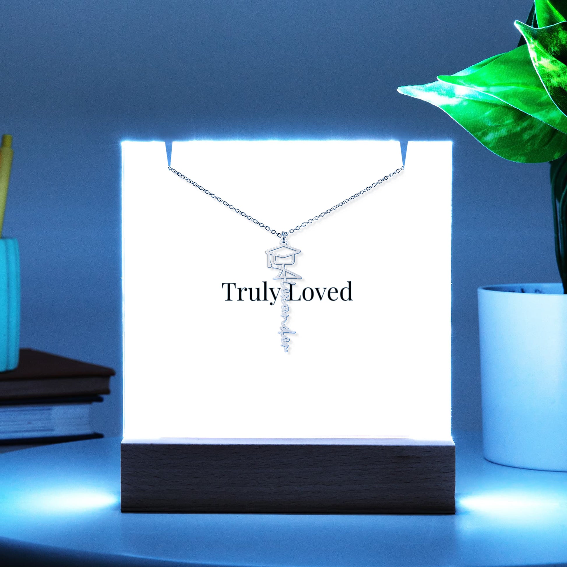 Keepsake Acrylic & Personalised Graduation Necklace | Luxury Gift for Her - BH Comfy Cozy