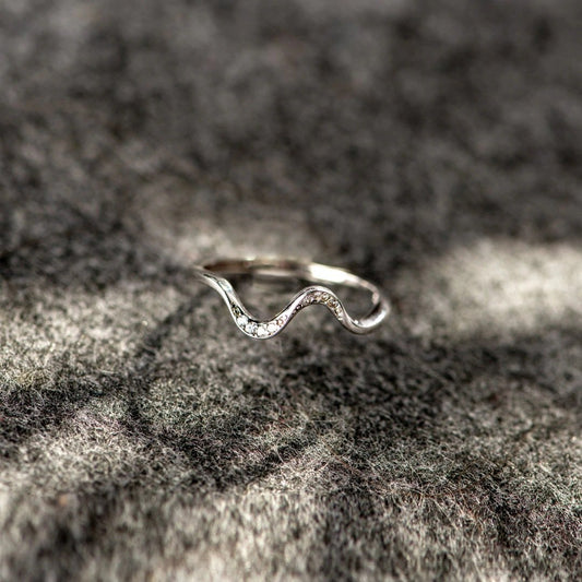 Water Wave Silver Ring in Fashion Design - BH Comfy Cozy